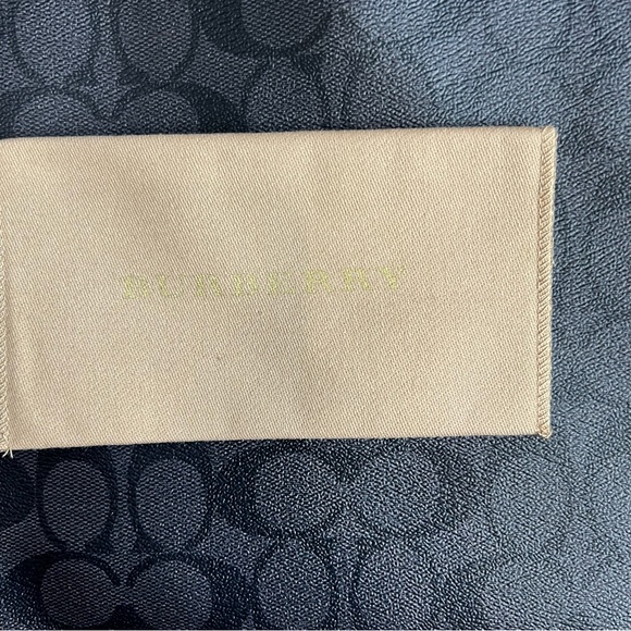 NWOT Coach Large Pouch Signature Canvas Shad - Picture 3 of 16